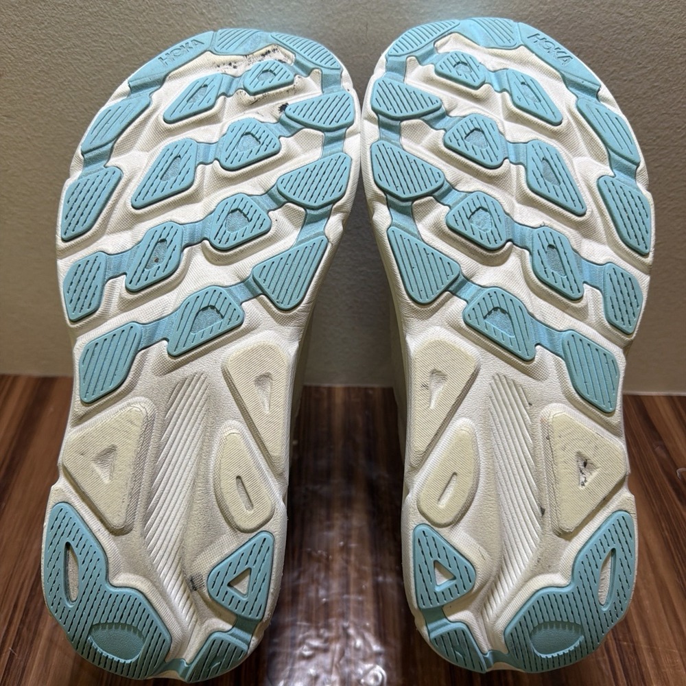 Hoka One One Clifton 9 White Blue Athletic Running Shoes Sneakers Women's 9.5 B - Picture 11 of 11